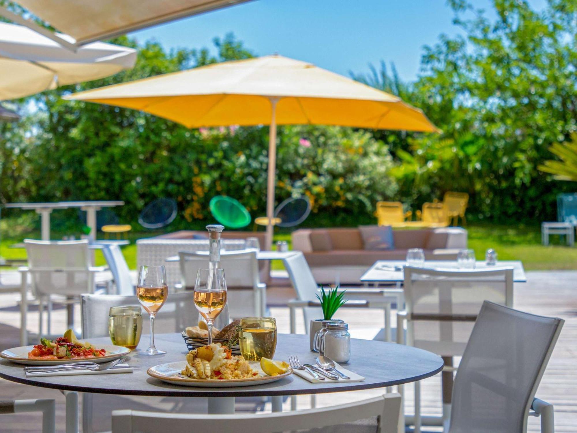 Mercure Hyeres Centre Cote D'Azur Экстерьер фото