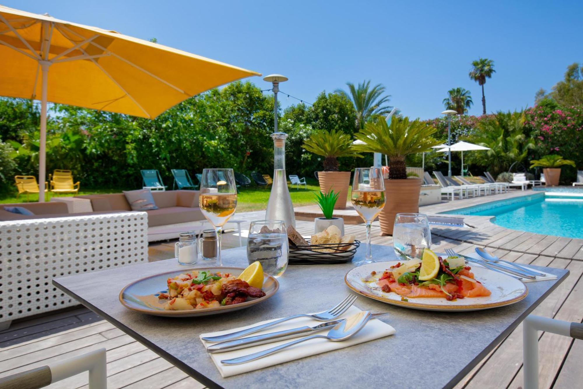Mercure Hyeres Centre Cote D'Azur Экстерьер фото